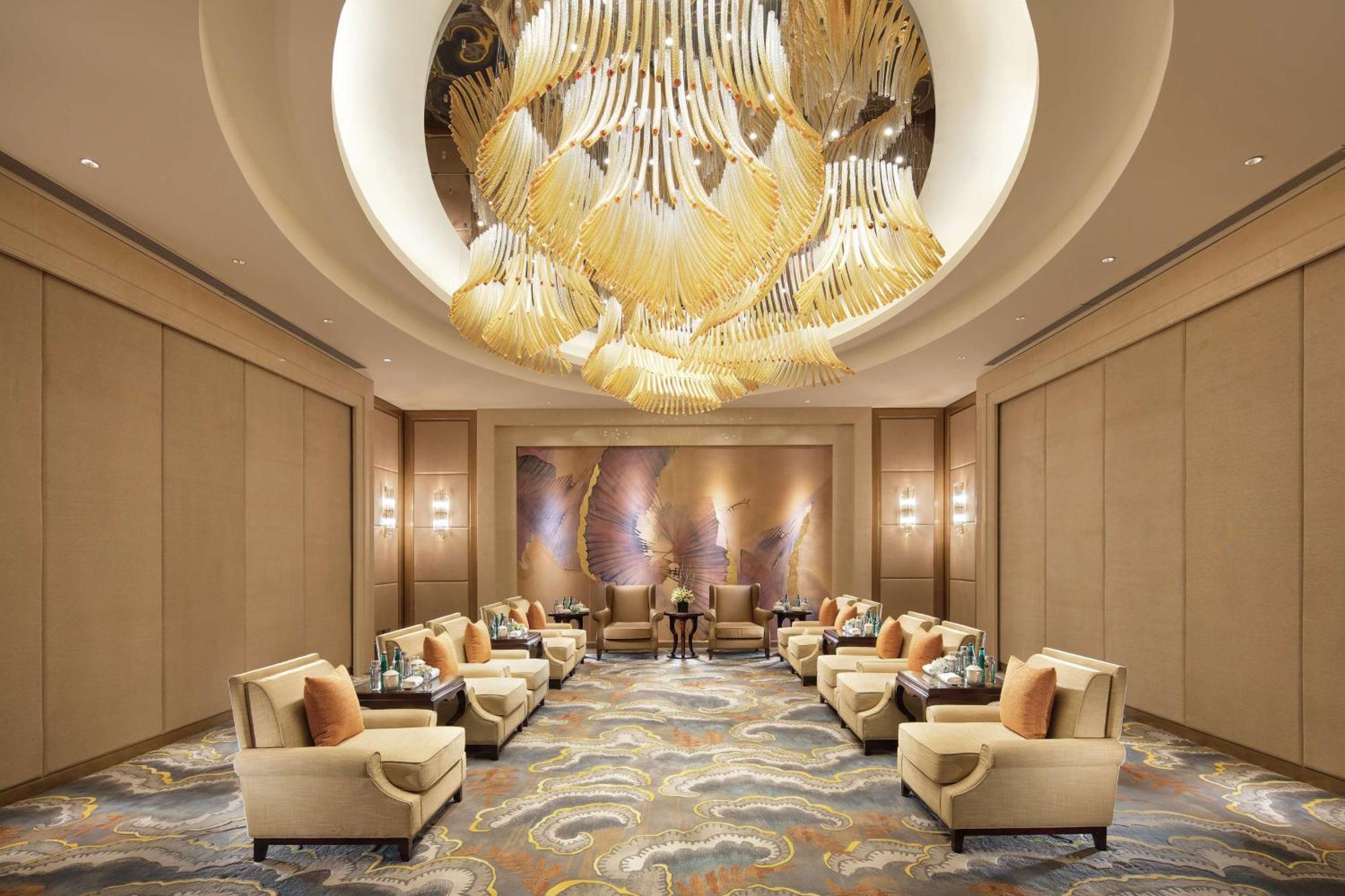 Hilton Shenyang Hotel Exterior foto